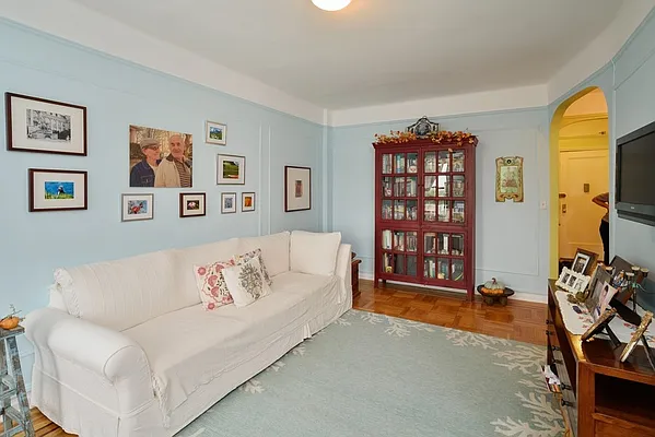 Sold by Keller Williams Realty NYC Group | media 24