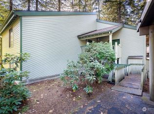 141 S 330th St APT D, Federal Way, WA 98003