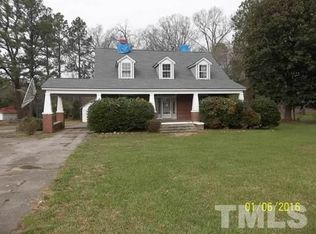 707 E Nash St, Spring Hope, NC 27882