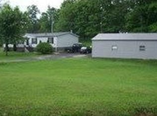 987 Snow Hill Rd, Galax, VA 24333
