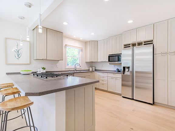 5th image of 50 Pine Terrace