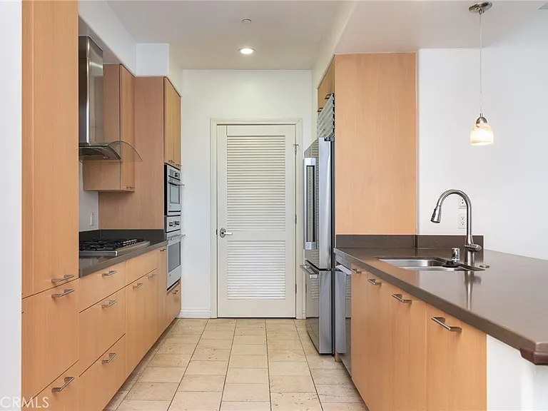 268 Caruso Ave — Photo 15