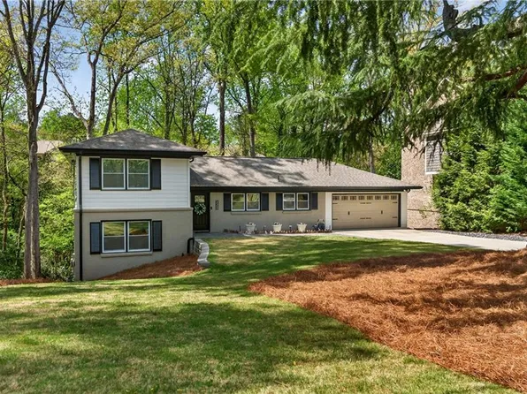 5500 Sherrell Dr, Sandy Springs, GA 30342