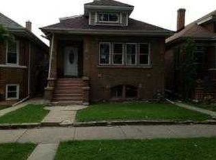 7823 W Sunset Dr, Elmwood Park, IL 60707