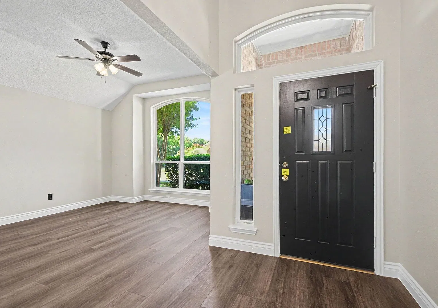 Beautifully Updated Allen Gem on a quiet cul-de-sac! Welcome to this inviting 4-bedroom, 2-bath s... — Photo 4