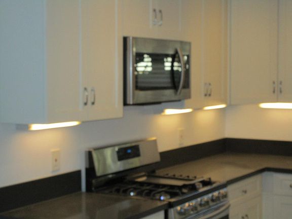 2nd image of 3641 S Sepulveda Blvd APT 2