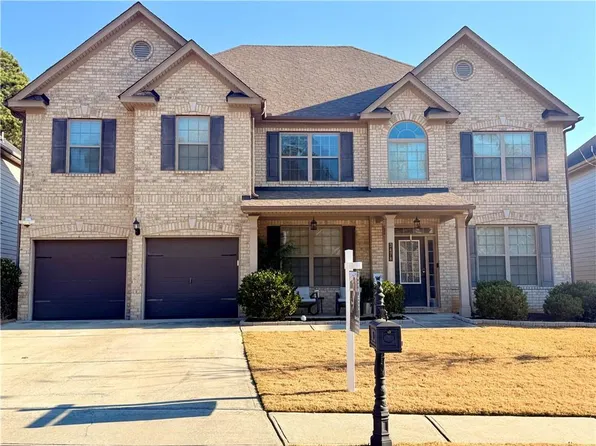 3478 Woodshade Dr, Loganville, GA 30052
