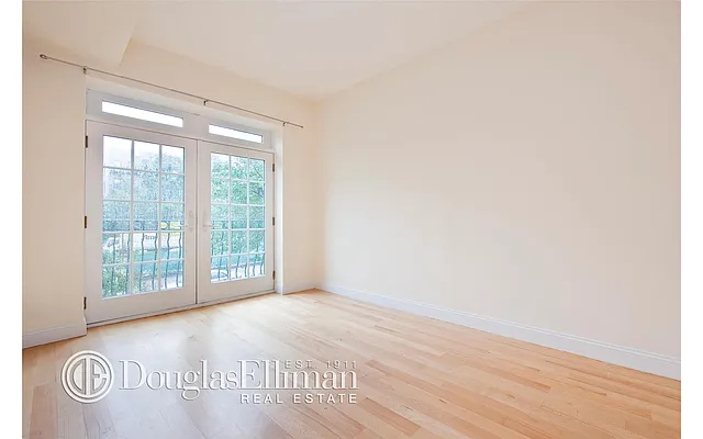 Rented by Douglas Elliman | media 7