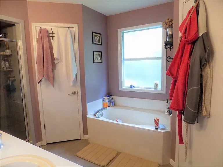 2306 Raintree Path — Photo 12