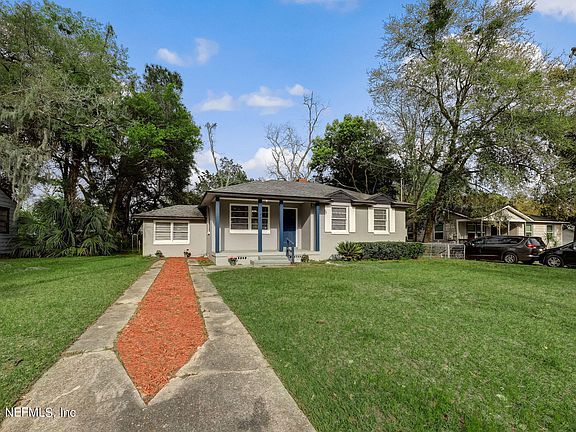 3rd image of 845 GARDENIA Lane