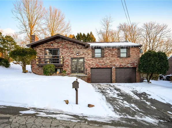 6 Rushmore Dr, Pittsburgh, PA 15235