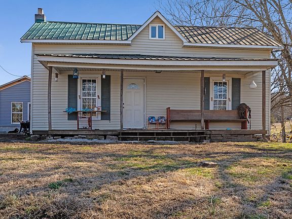 3rd image of 448 Holder Branch Ln