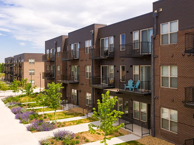 Railway Flats Apartments — Photo 38