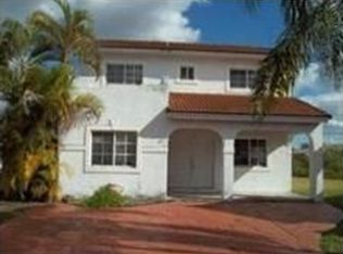 9715 NW 123rd Ter, Hialeah Gardens, FL 33018