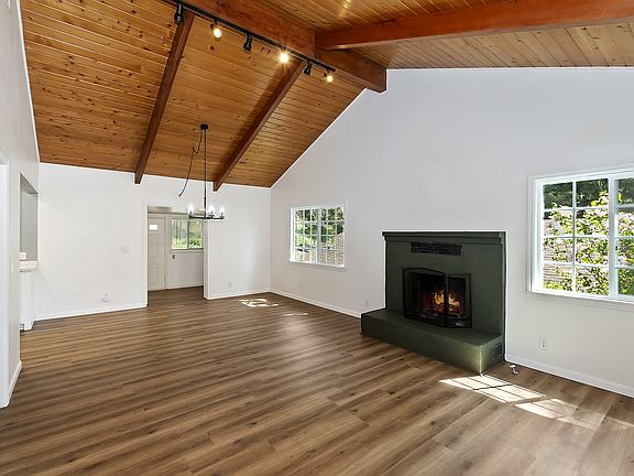 5th image of 23864 Zuger Dr