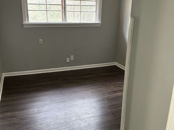 4th image of 2106 Hill St NW APT 4