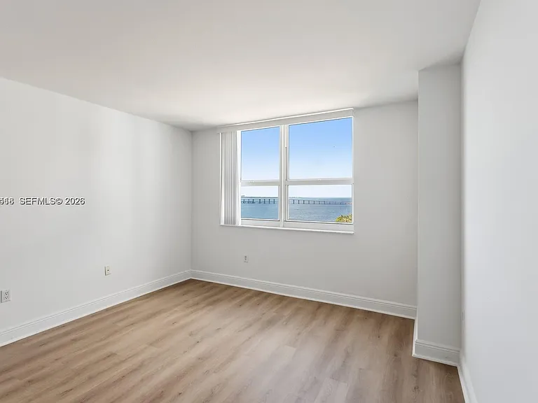 1155 Brickell Bay Dr #1609 — Photo 9
