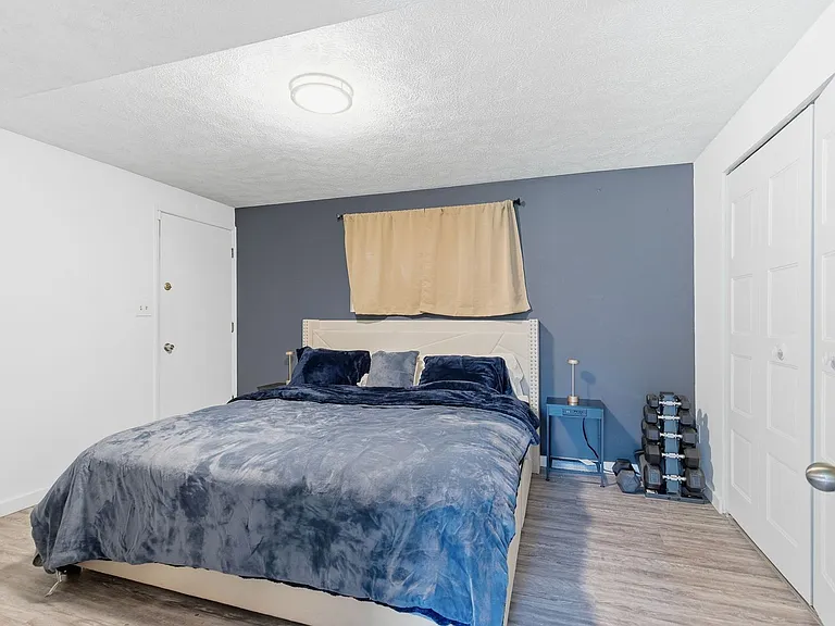 5107 S Madelia St — Photo 25