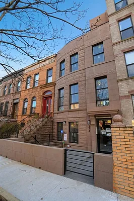 Sold by Corcoran | media 25