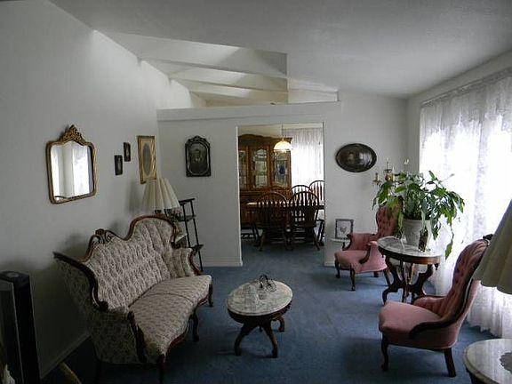 Living to Dining Rooms