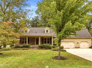 618 Woodland Dr, Clinton, TN 37716