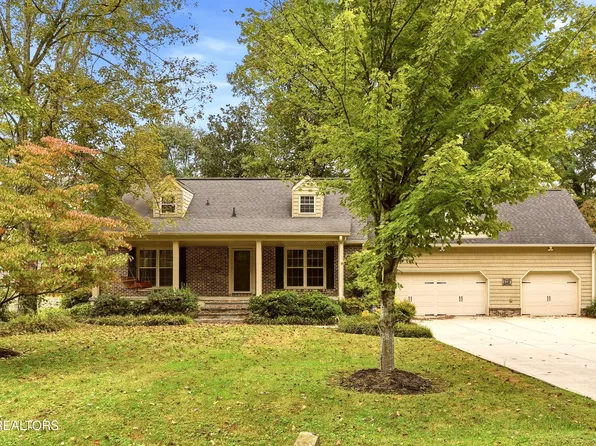 618 Woodland Dr, Clinton, TN 37716