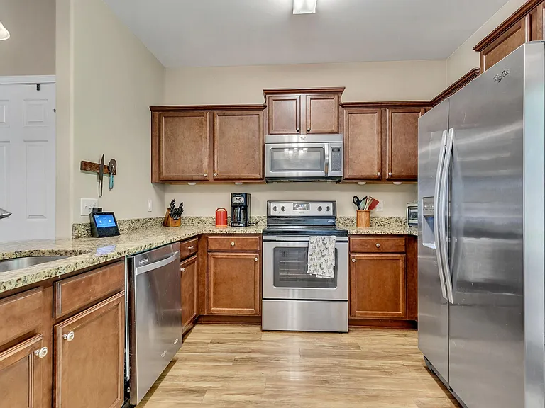 2021 Pinecrest Dr — Photo 11