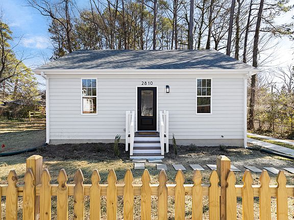 2nd image of 2810 Cascadilla St