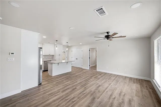 3 bed, 2.0 bath, 1250 sqft, $1,850 — Photo 4