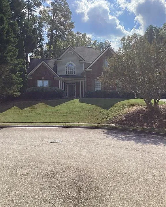 5940 Hillside Manor Ct