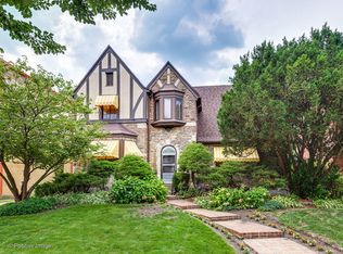 1117 Columbian Ave, Oak Park, IL 60302