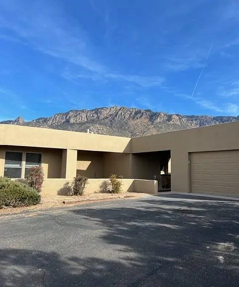 546 Black Bear Loop NE — Photo 2
