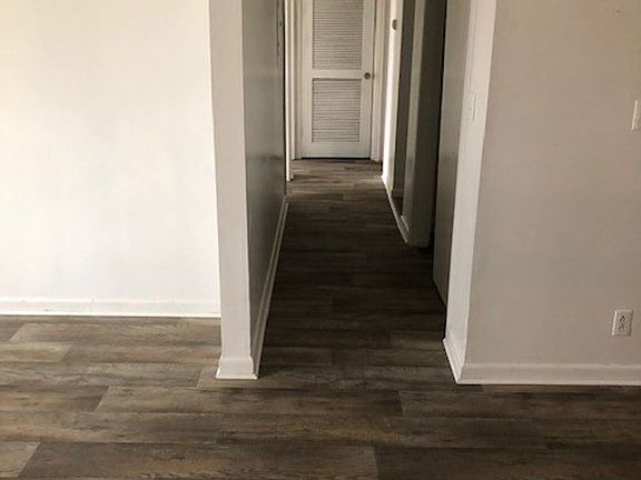 4th image of 314 Church St #35