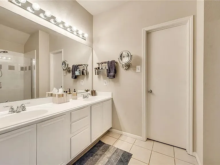 4417 Scenic Dr — Photo 13