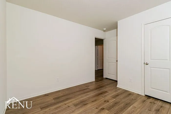 329 Sunnymeade Ln — Photo 15