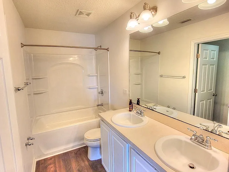 2311 Red Moon Dr — Photo 22