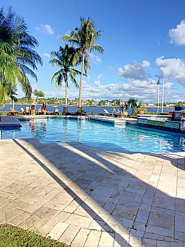160 Yacht Club Way Photo 1