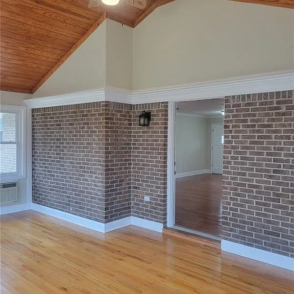 3370 Westbrook Rd — Photo 13