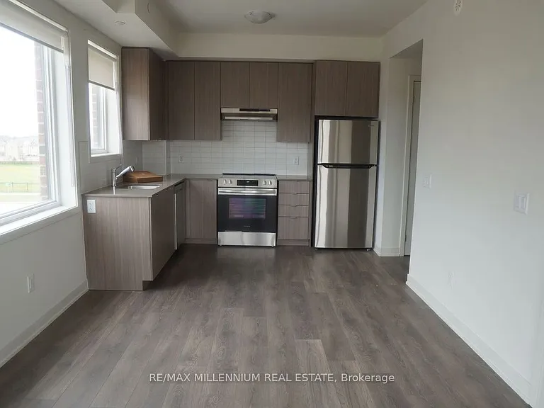 58 Sky Harbour Dr #304 — Photo 2