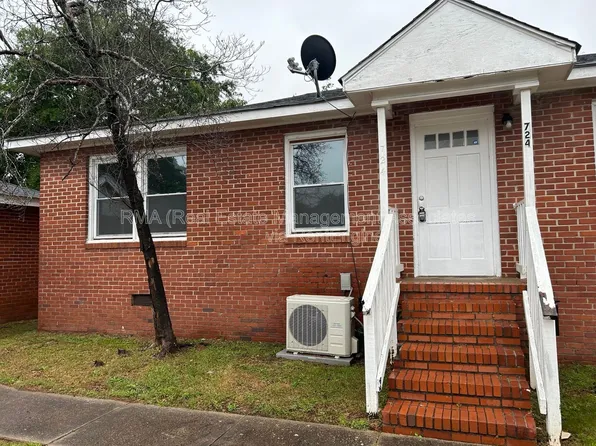 724 W Taylor St, Griffin, GA 30223