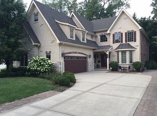 285 E Cayuga Ave, Elmhurst, IL
