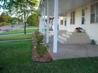 620 N Cedar St, Stockton, KS 67669
