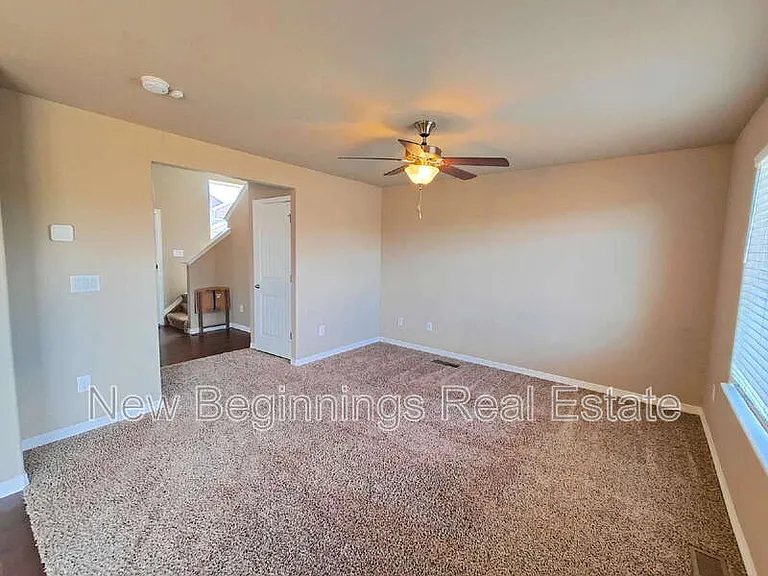 6134 Meadowbank Ln — Photo 9