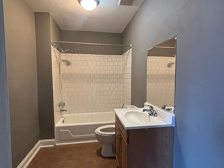 206 Laurens St — Photo 12