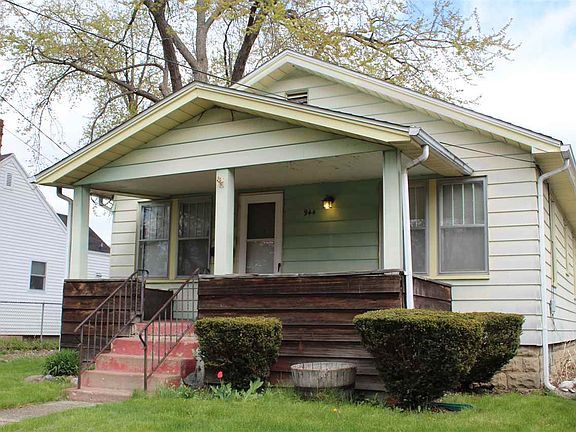944 Clinton St Flint Mi 48507 Mls 50039480 Zillow