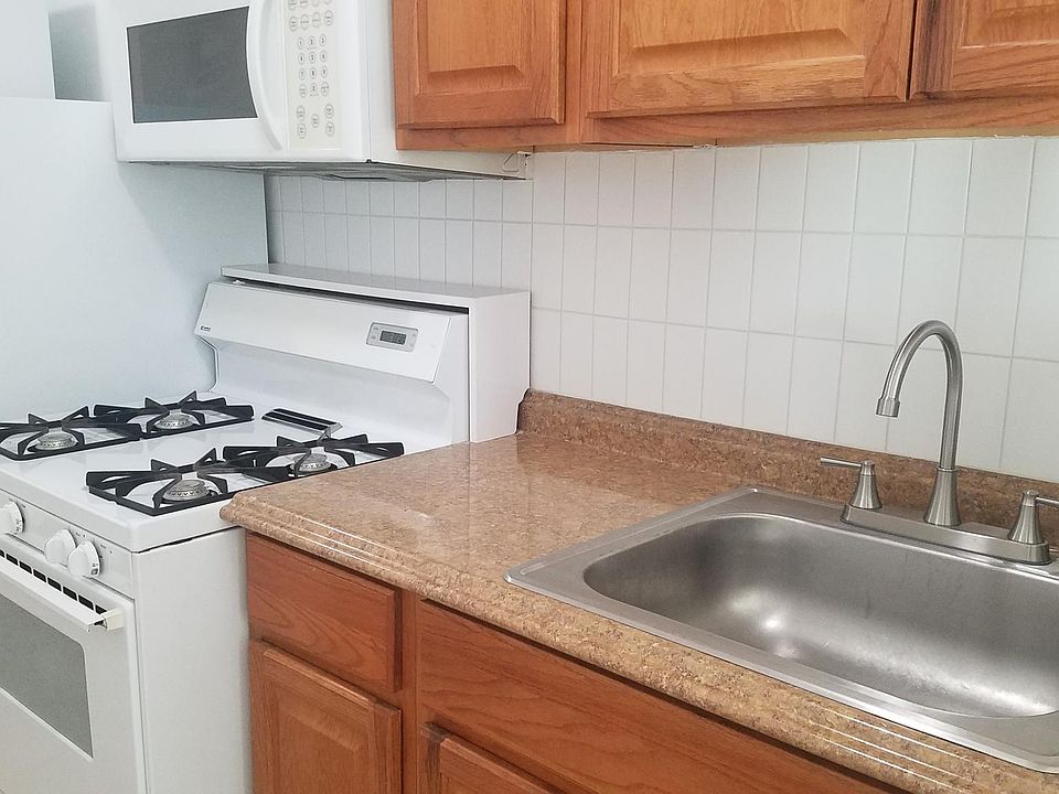 Kitchen, new backsplash
