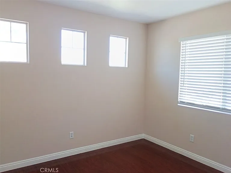 7631 Perth Ln — Photo 12
