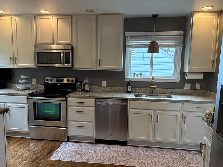 9917 Rainier Ave S — Photo 19