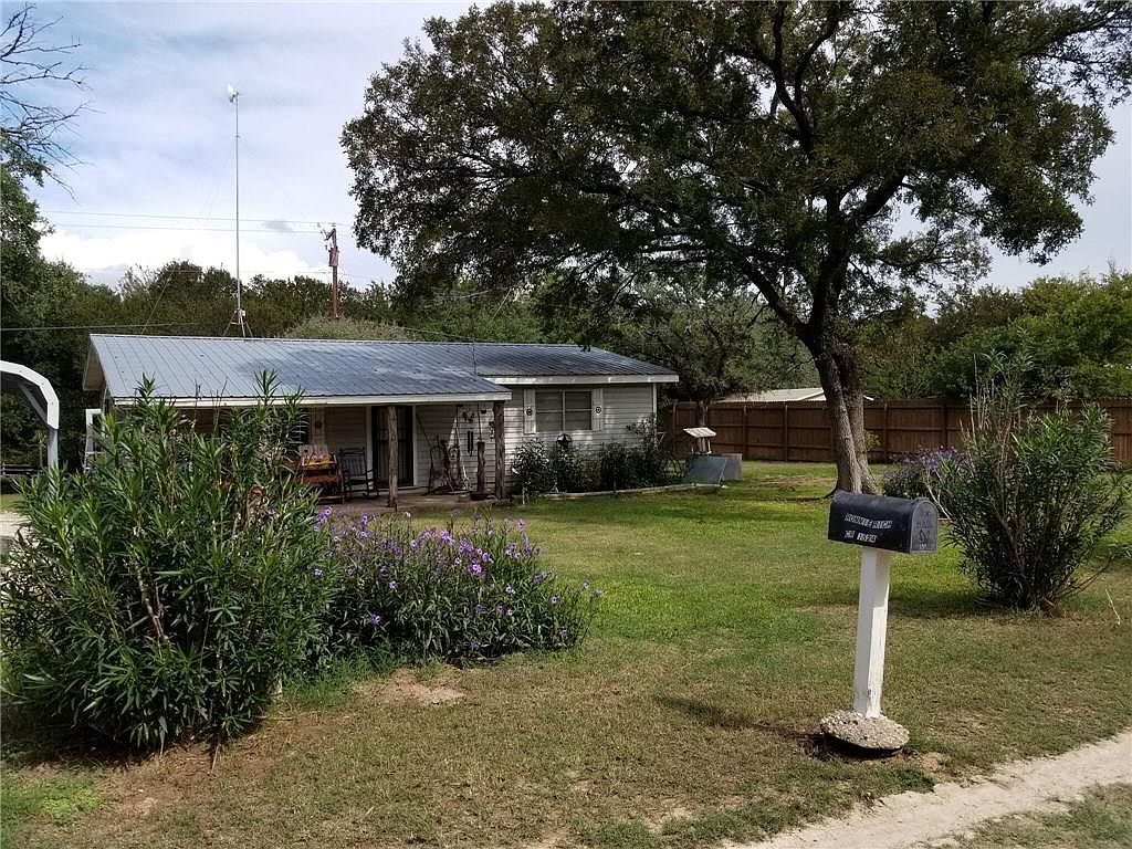 189 County Road 1524, TX 76671 Zillow