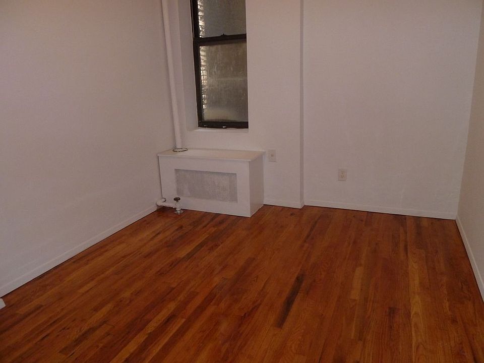 2nd image of 162 E 85th St APT 1W